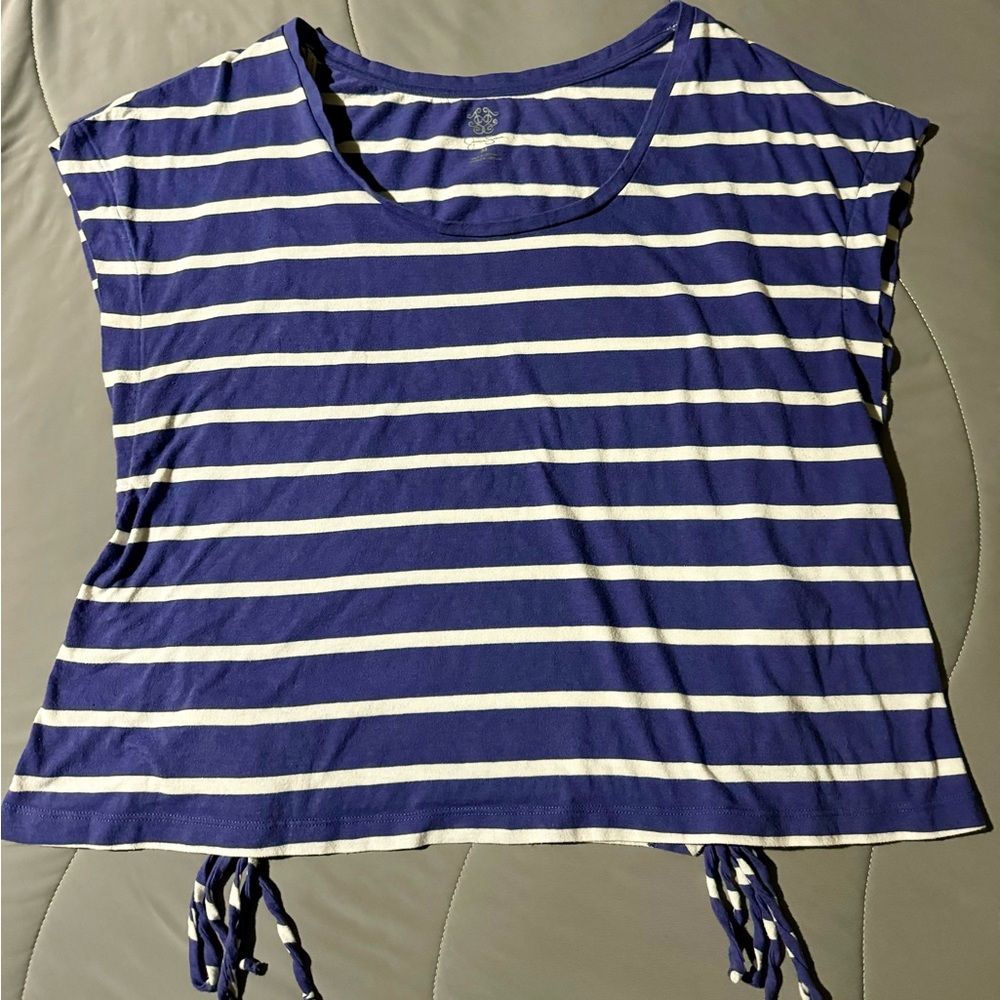 Jessica Simpson Top striped.